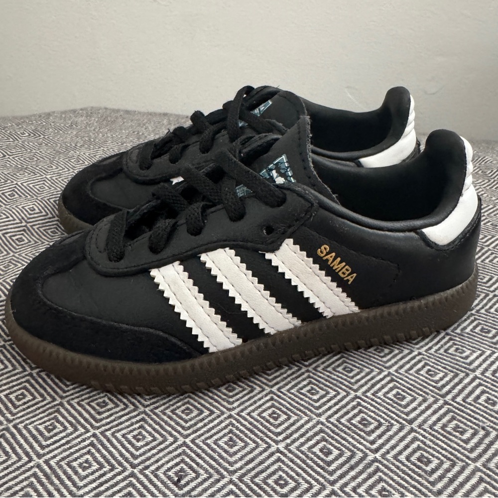 Adidas Samba